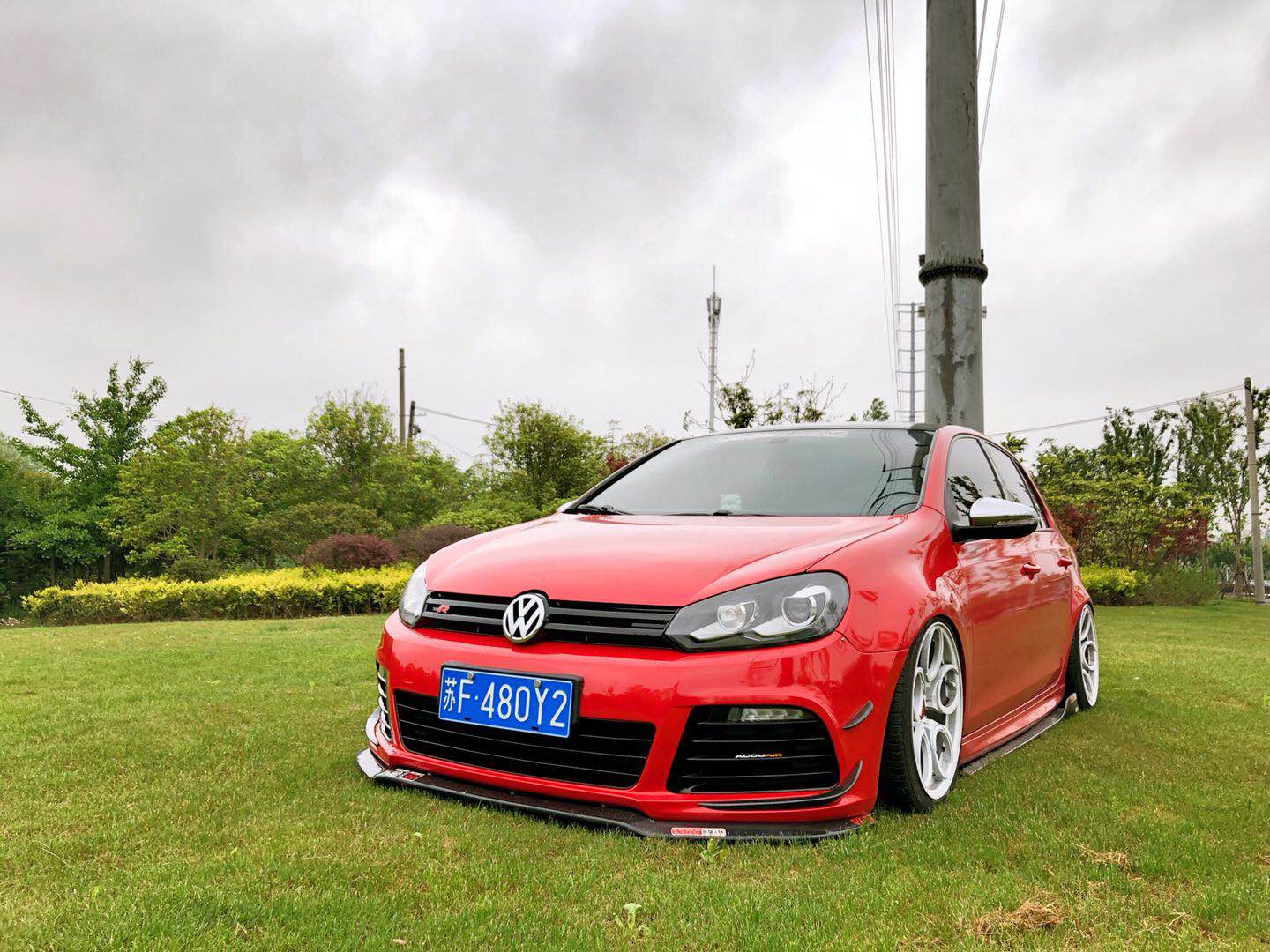 社会人标配了解一下 大众高尔夫6改装airbft气动避震